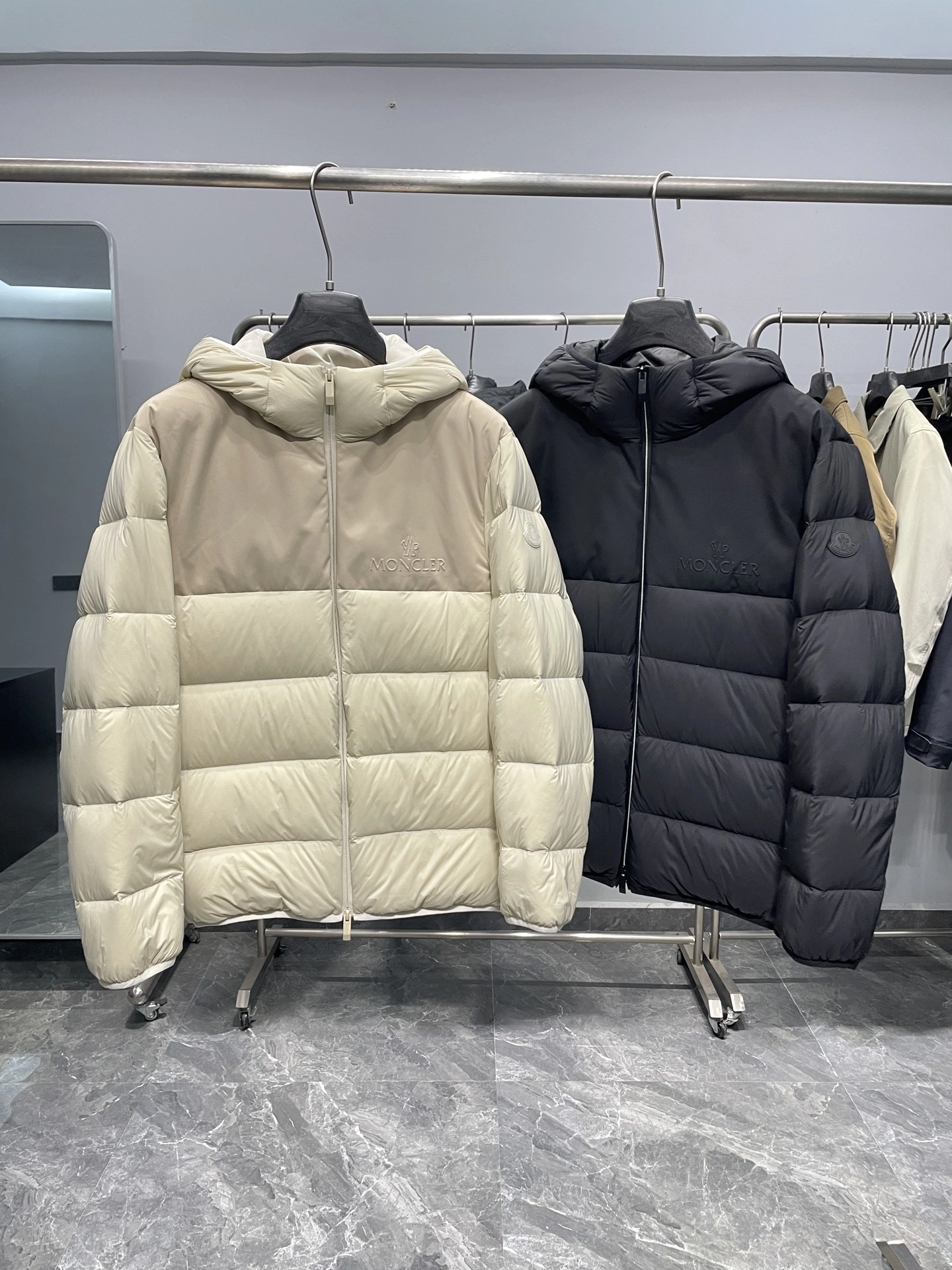 wg.luxury-- 7o9385r Down jacket nylon 2colour item: E-F000J1309-2